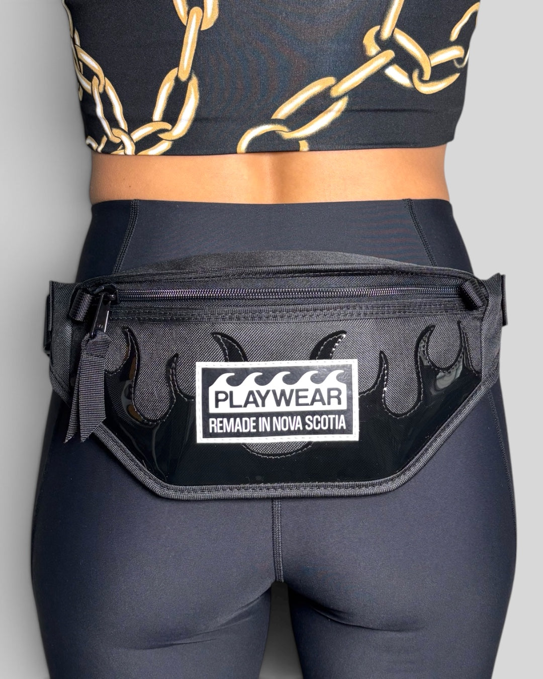 FANNY PACK (BLACKOUT FLAME)