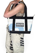 COASTIE TOTE