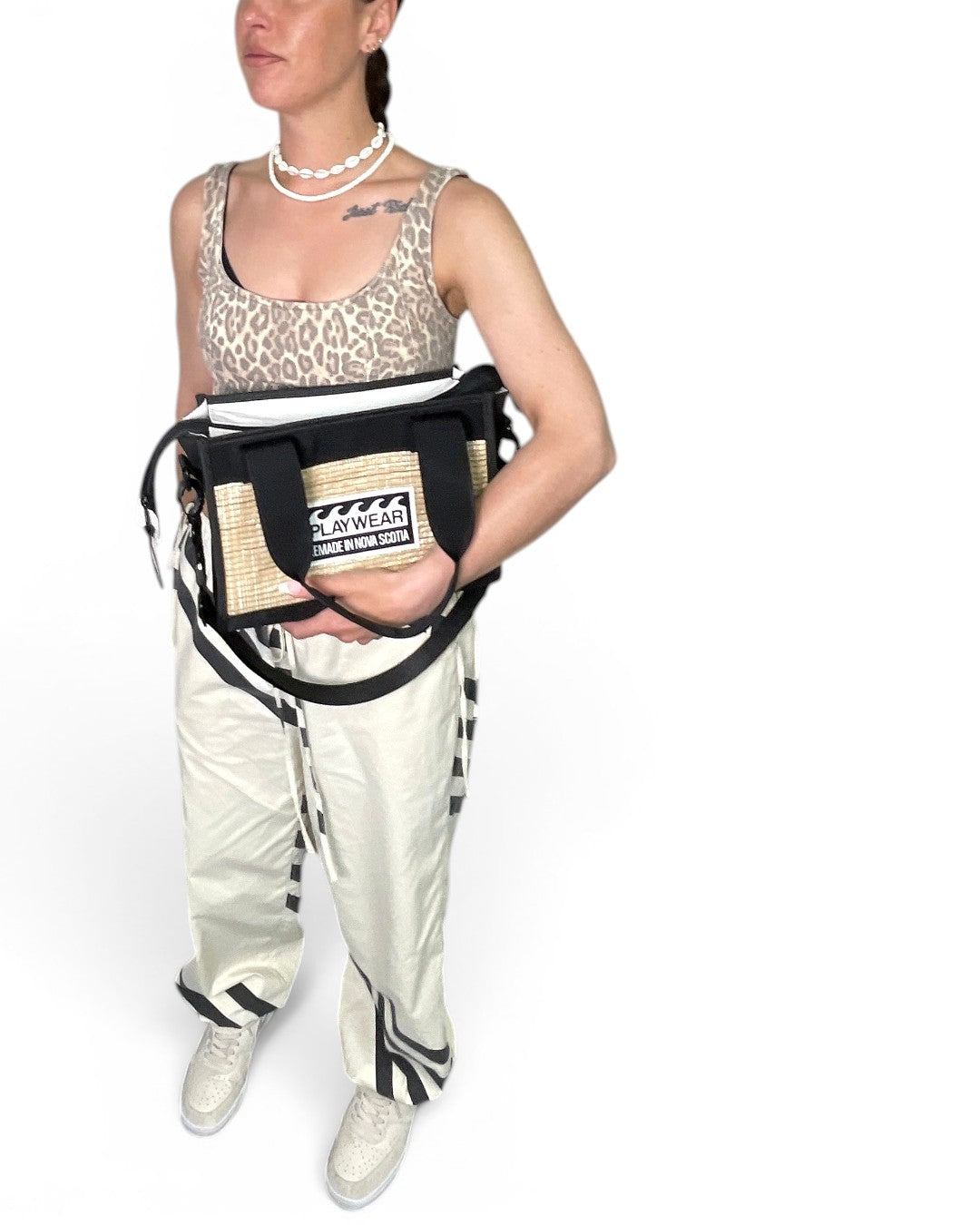 SXM CROSS-BODY
