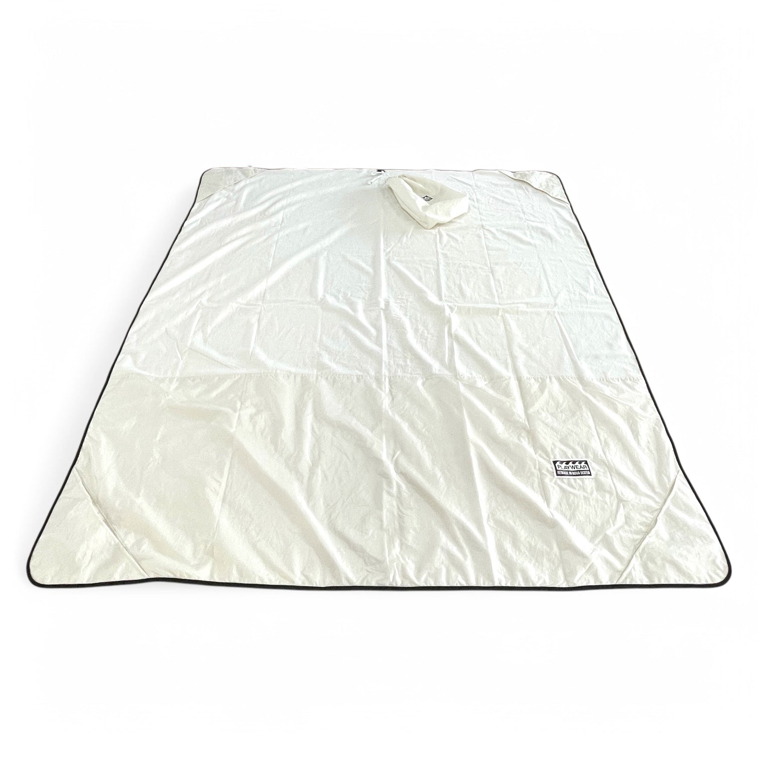 JETSETTER BEACH BLANKET