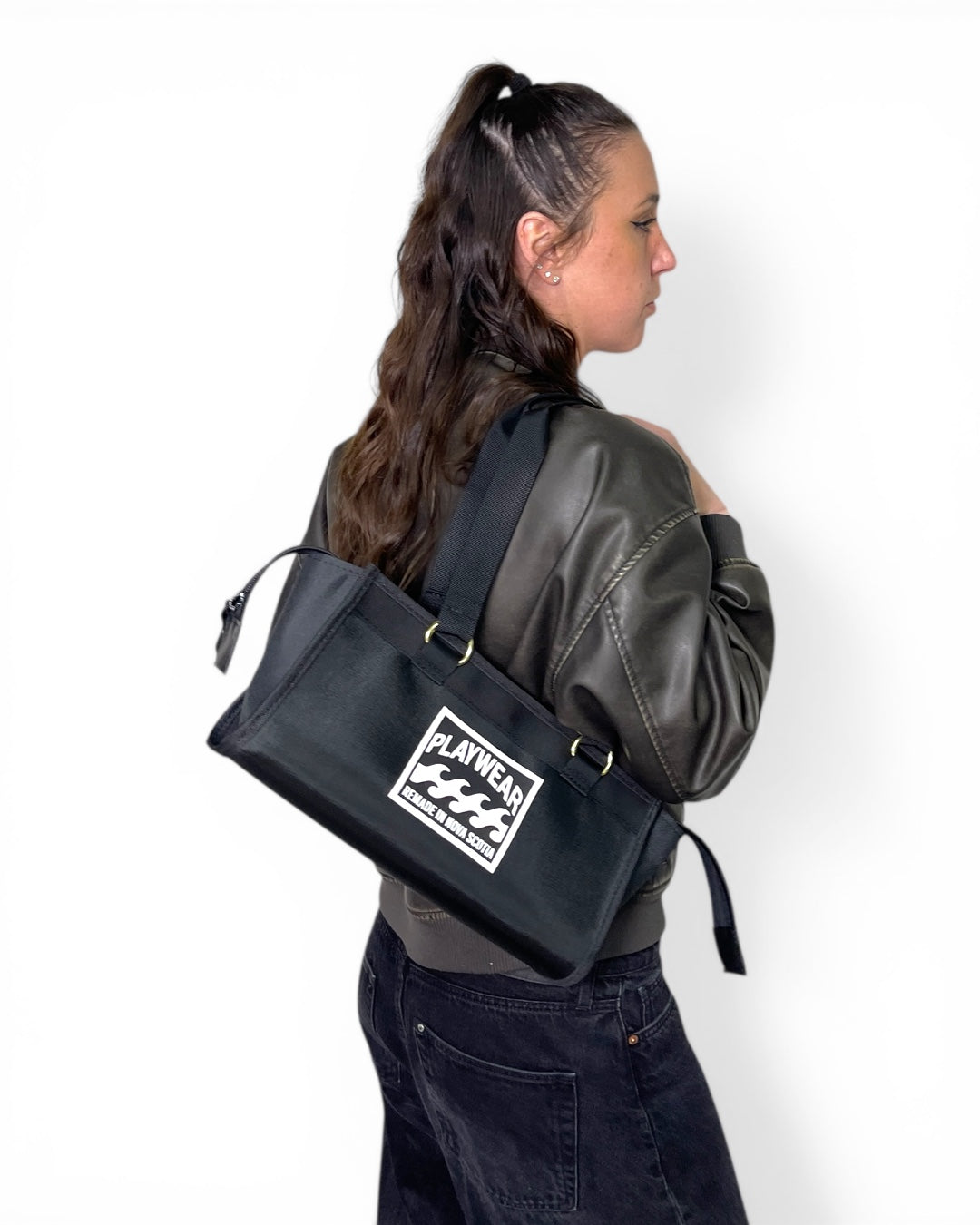 EAST/WEST HANDBAG GOLD
