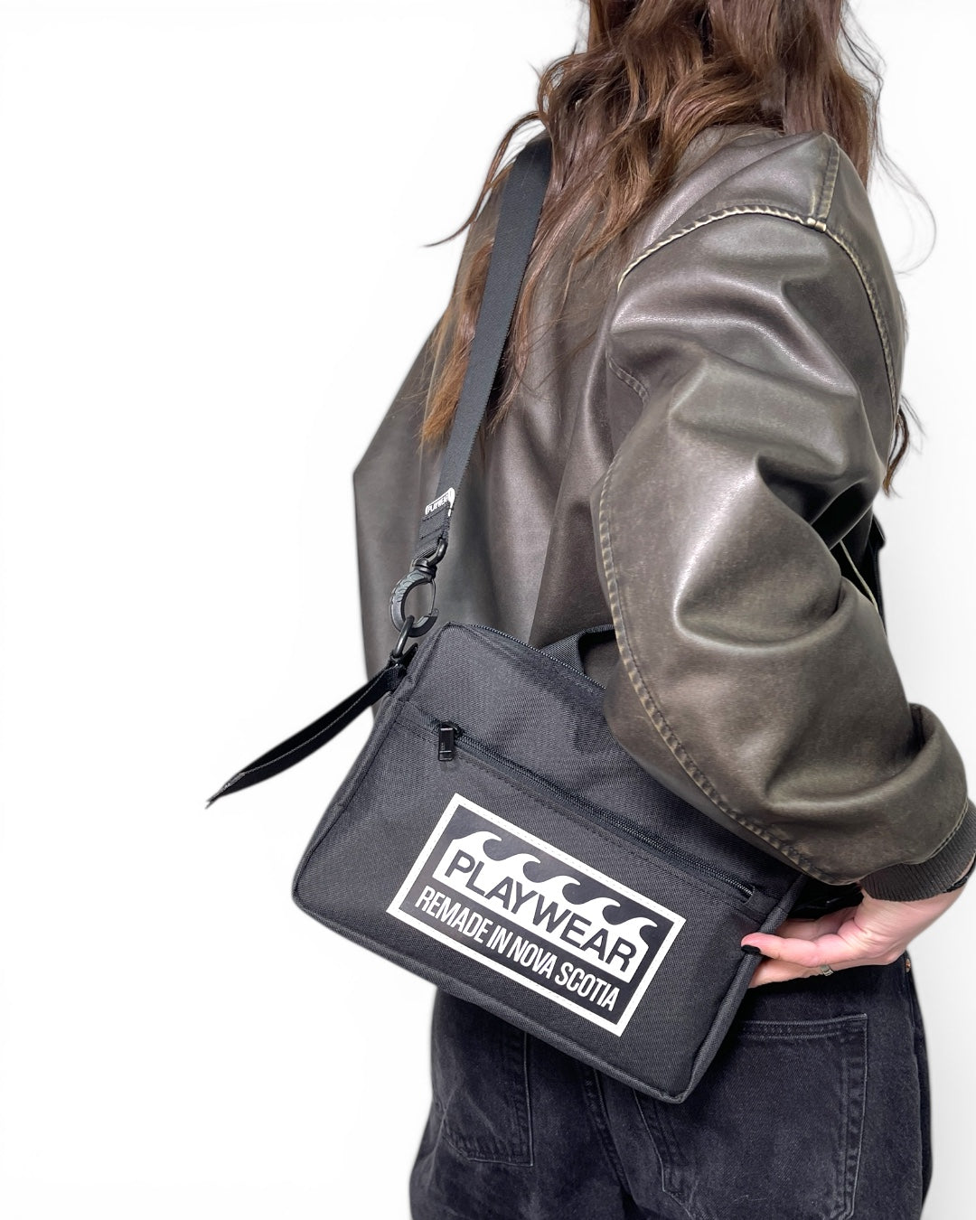 HALI CROSS-BODY