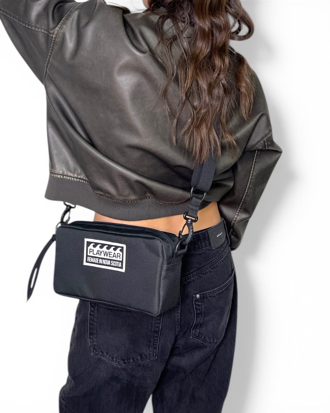 HALI EAST/WEST CROSS-BODY